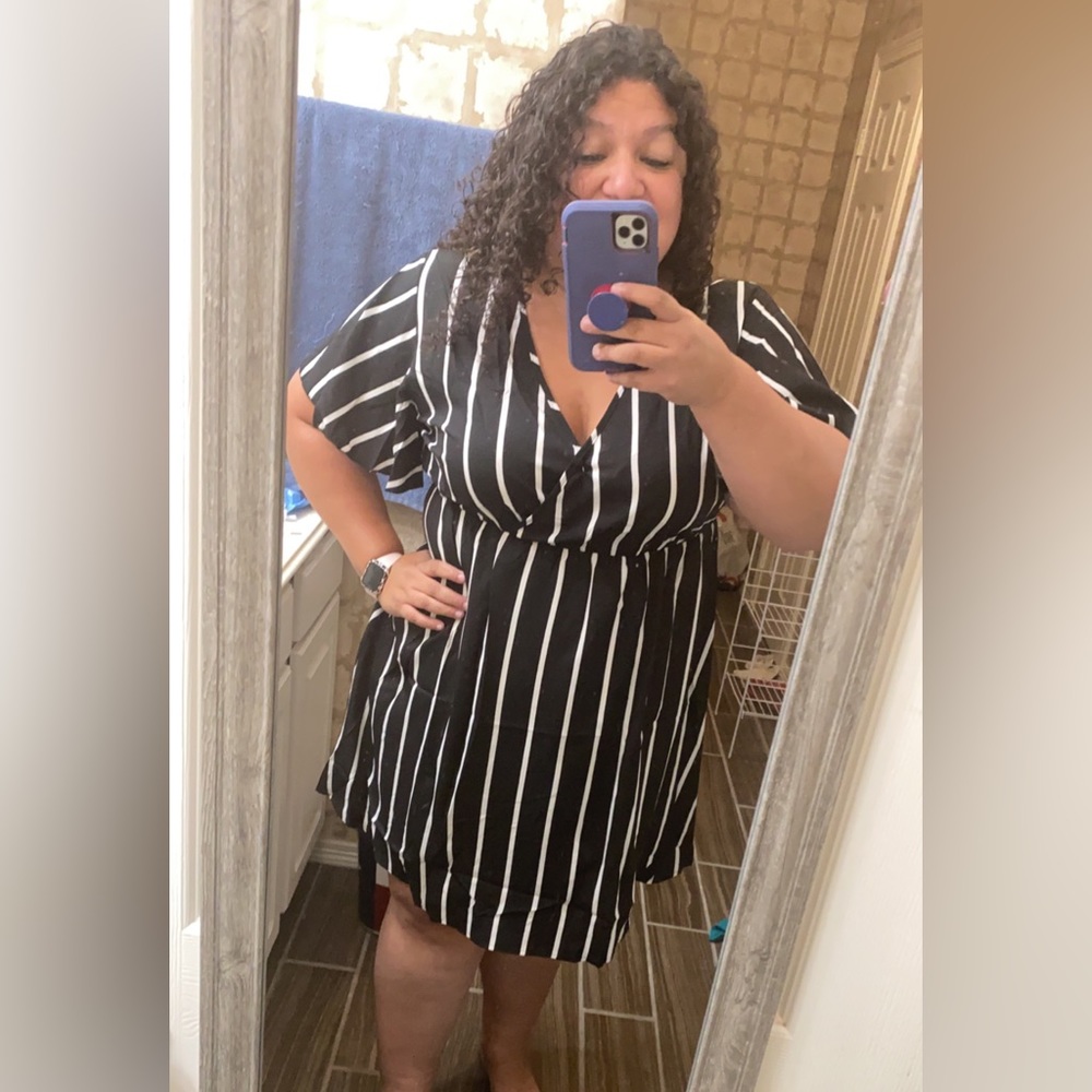 Shein Curve Black White Striped Dress